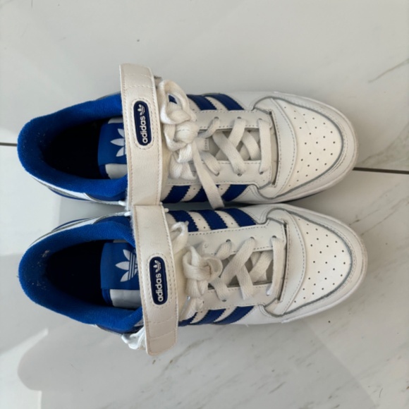 Adidas Low Forums Royal Blues - Picture 4 of 4